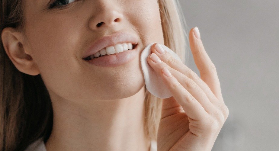 아브카 저분자 히알루론산 대용량 모공 토너, 1L, 1개 상세 이미지 1