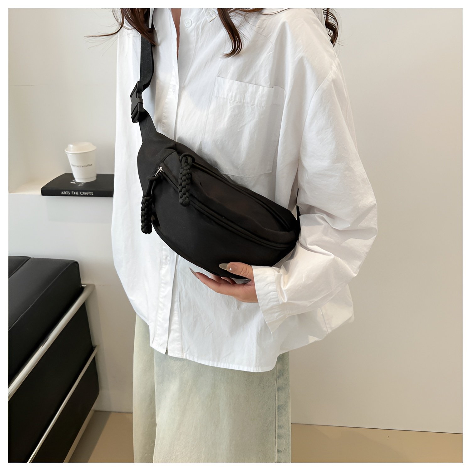 스포티 여성슬링백 가방 여자힙색 힙쌕 핸드폰가방 등산 여행용 학생 크로스바디 웨이스트백 상세 이미지 1